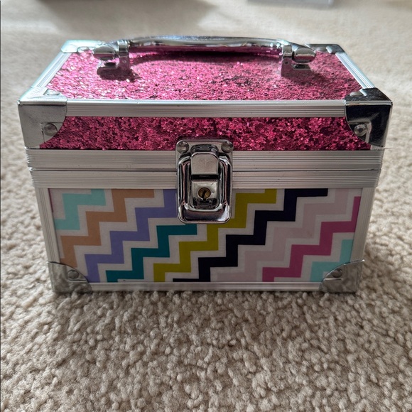 Pink Glitter Storage Box with Chevron Design - Picture 1 of 6